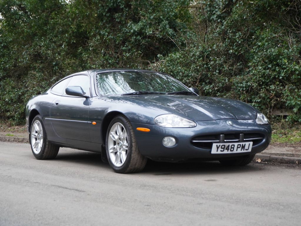 2001 Jaguar XK8