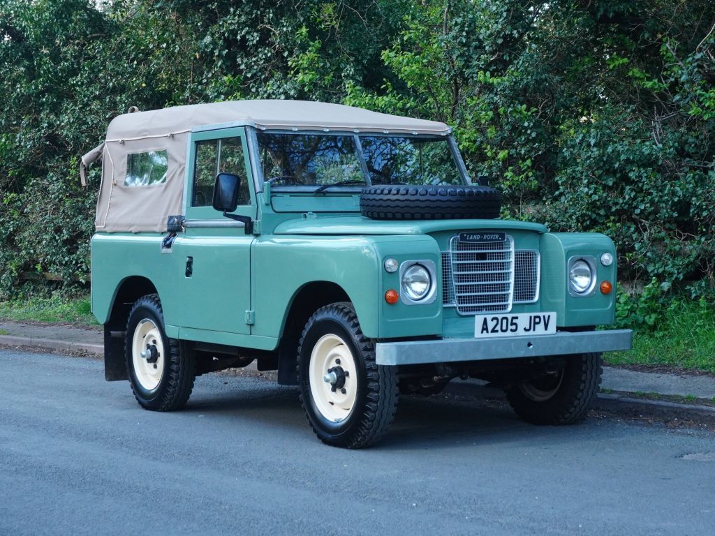 1984 Land Rover Series III 88