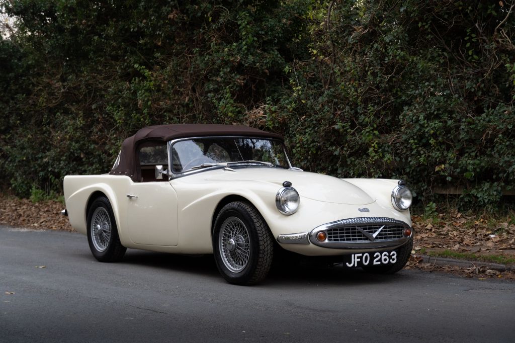 1960 Daimler Dart SP250