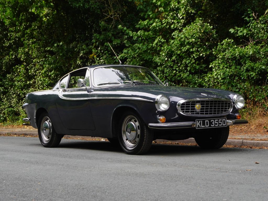1966 Volvo P1800S